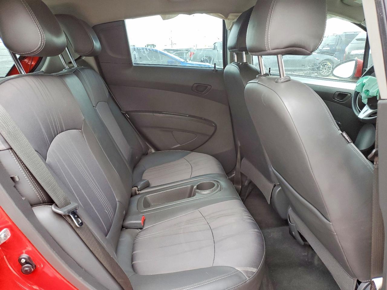 2015 CHEVROLET Spark