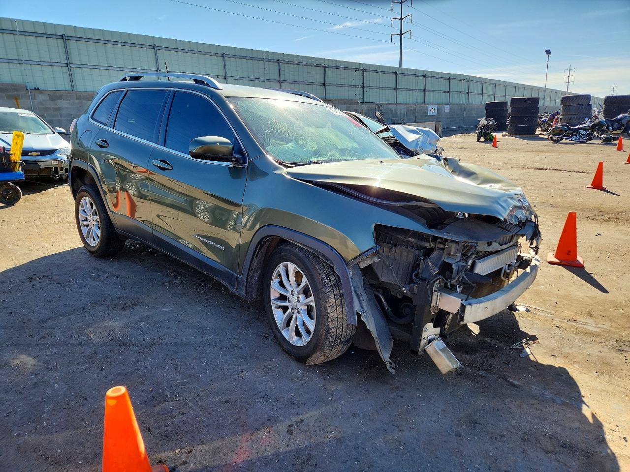 2019 JEEP CHEROKEE