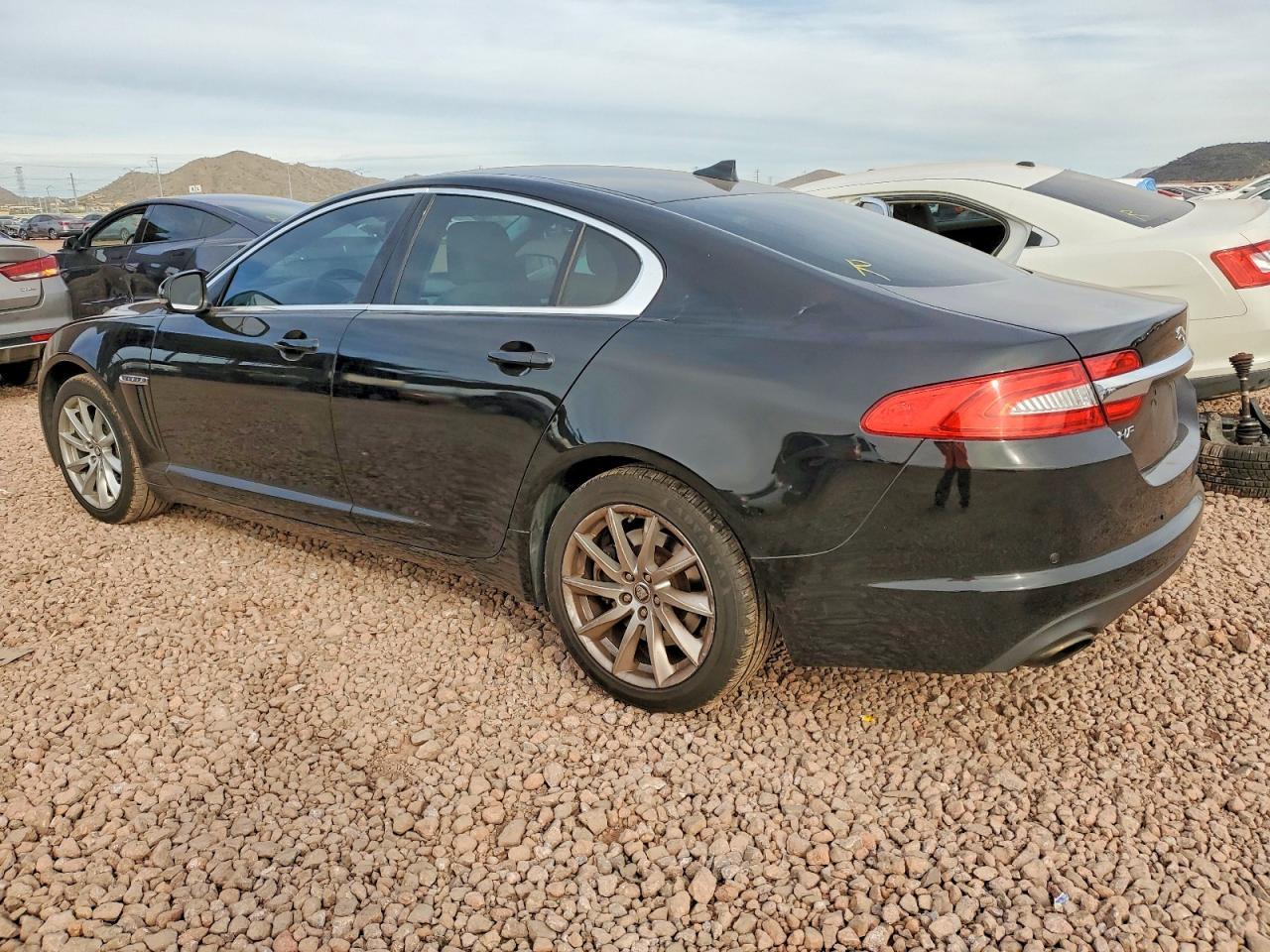 2013 JAGUAR XF