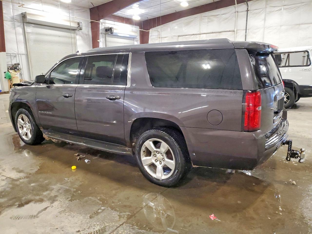 2016 CHEVROLET Suburban