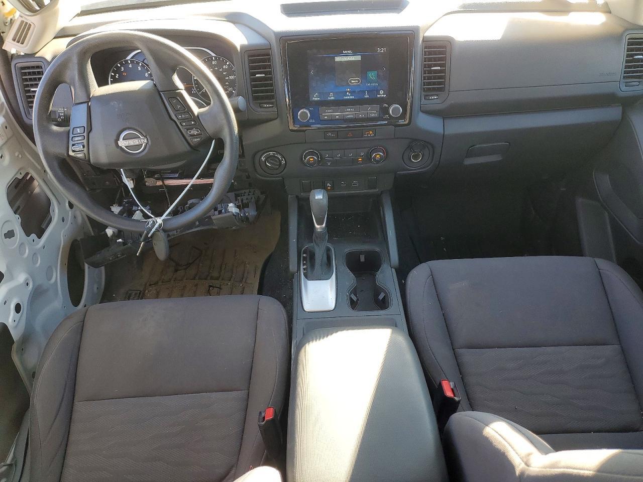 2024 NISSAN Frontier