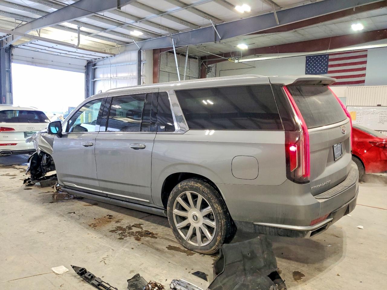 2024 CADILLAC Escalade ESV