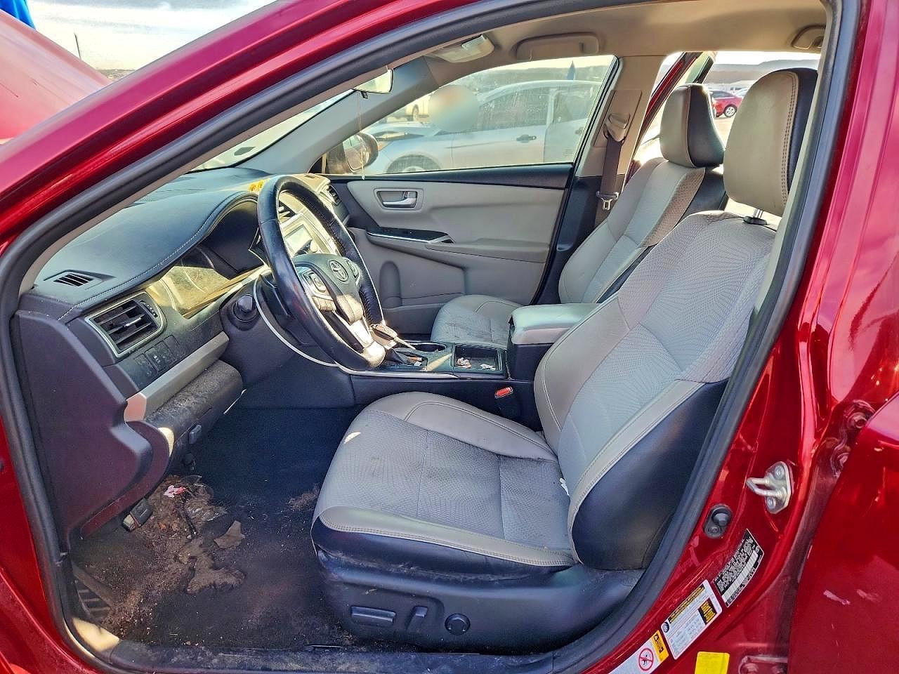 2017 TOYOTA CAMRY