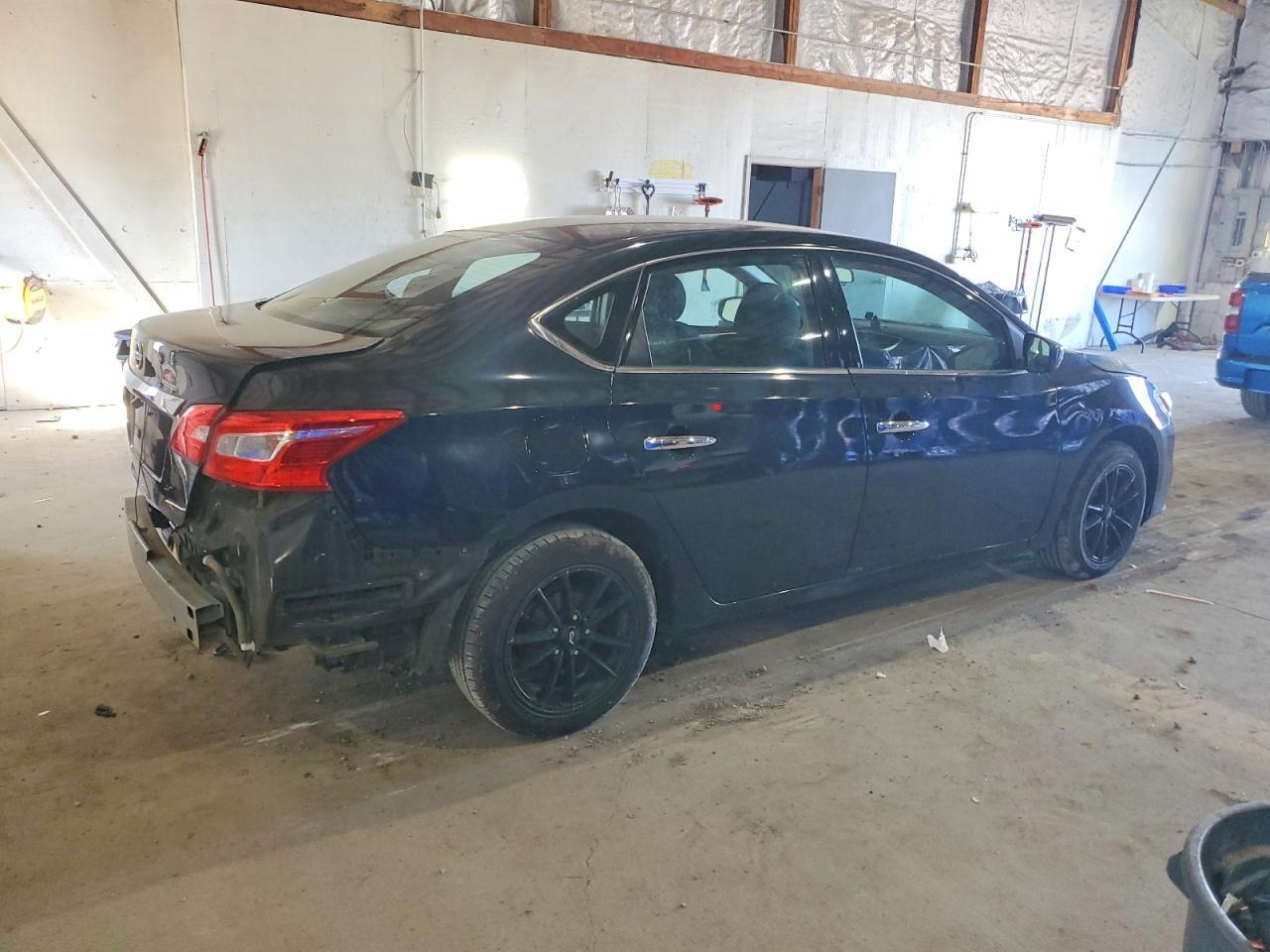 2016 NISSAN SENTRA