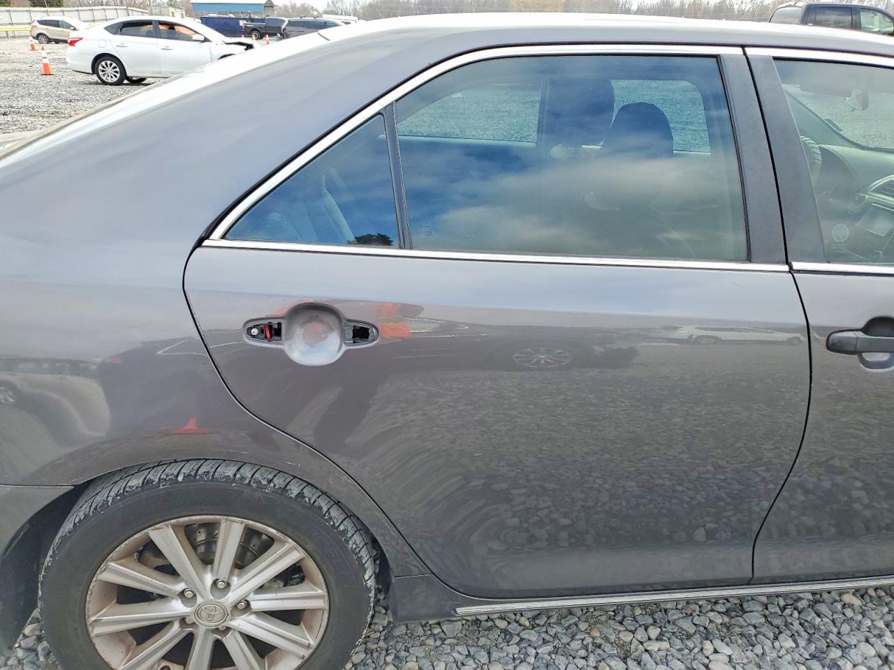 2012 TOYOTA CAMRY