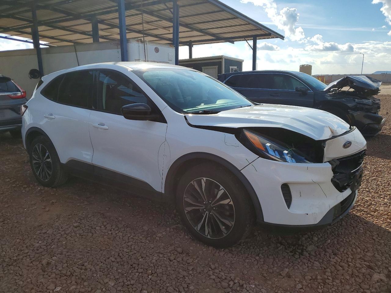 2021 FORD ESCAPE