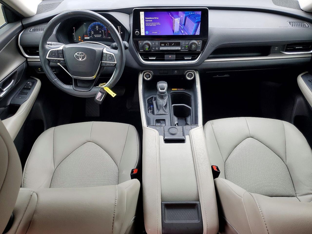 2024 TOYOTA HIGHLANDER