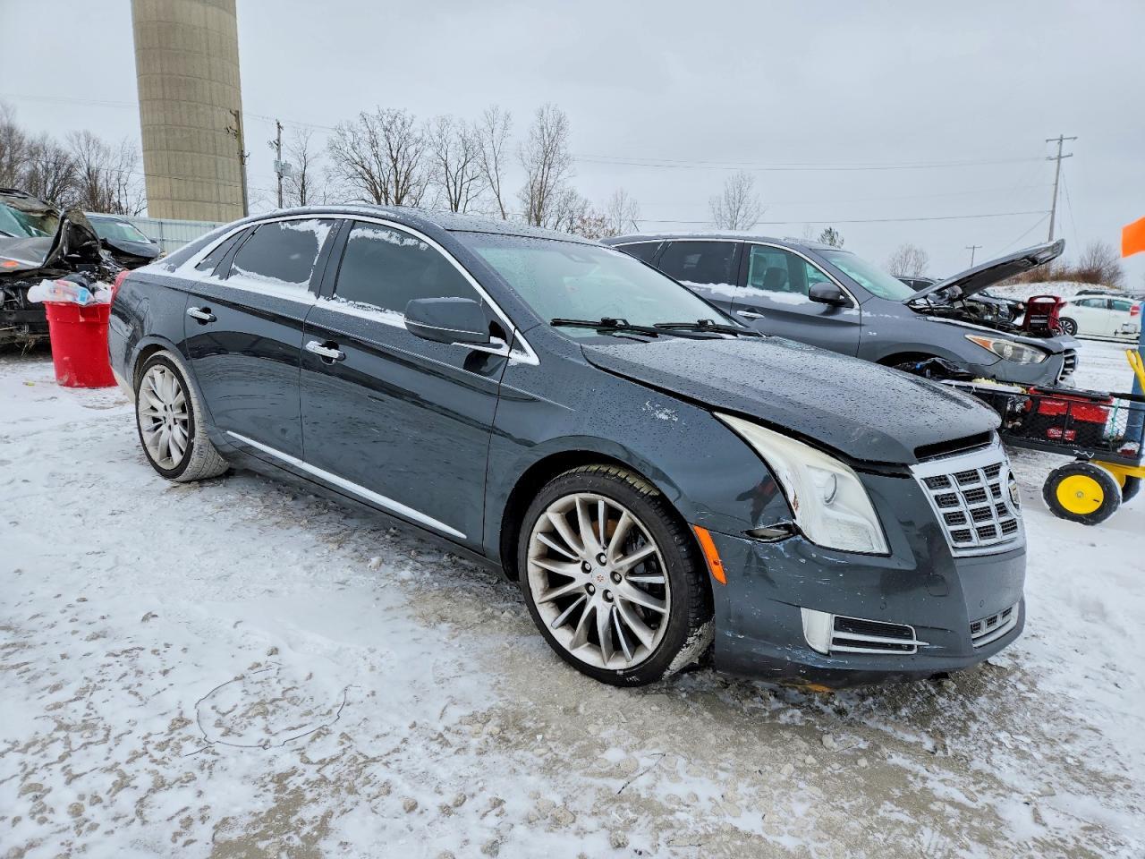 2013 CADILLAC XTS