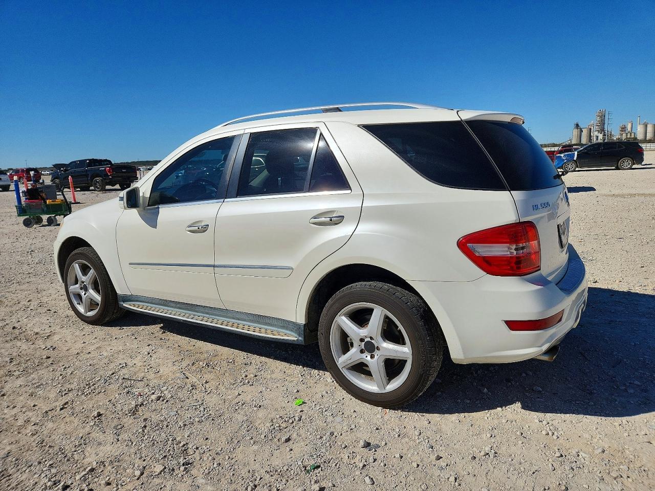 2011 MERCEDES-BENZ ML-Class