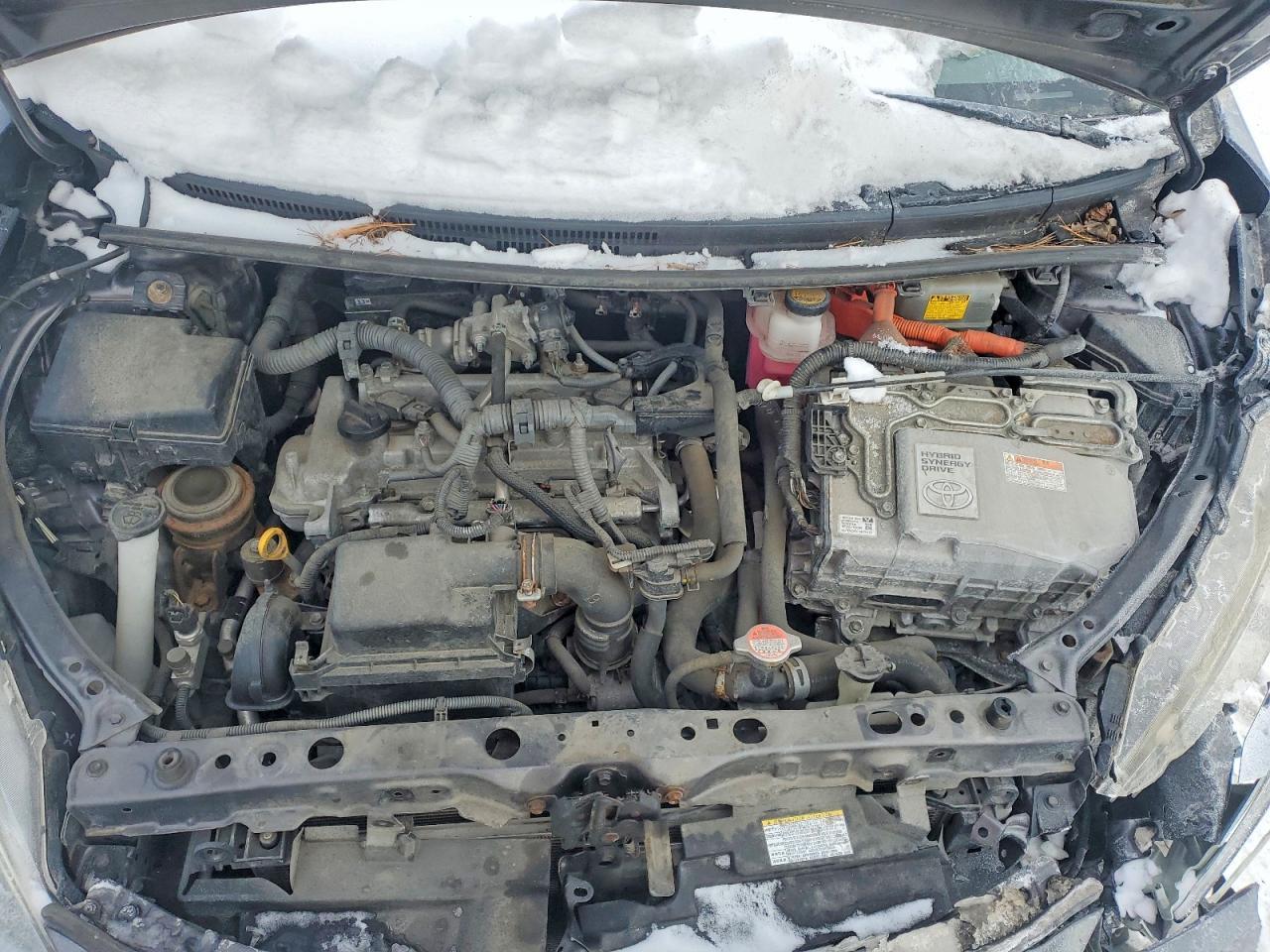 2016 TOYOTA Prius c