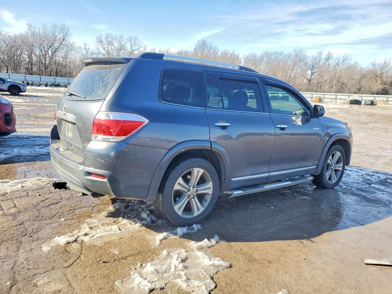 2012 TOYOTA HIGHLANDER