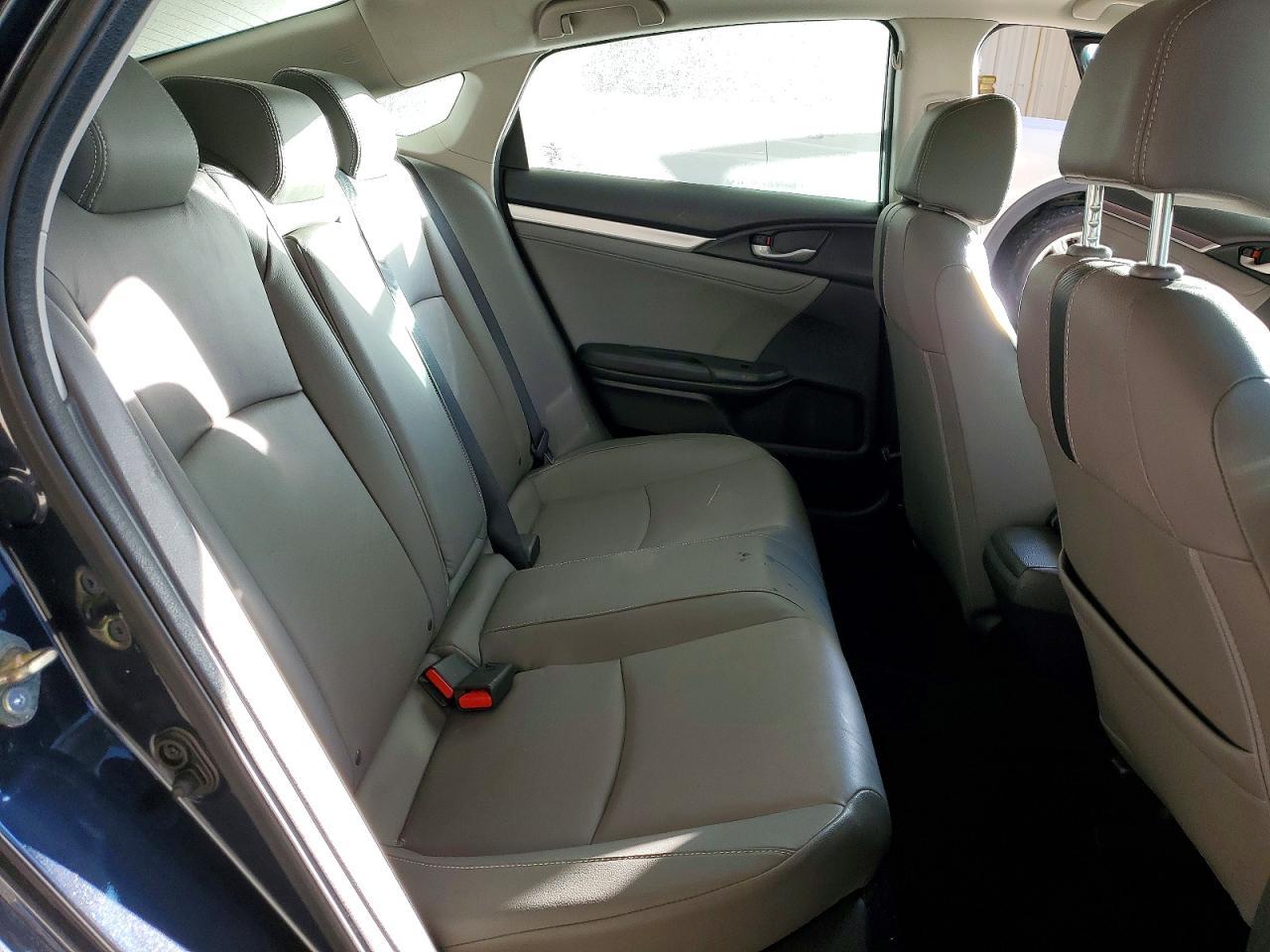 2016 HONDA CIVIC