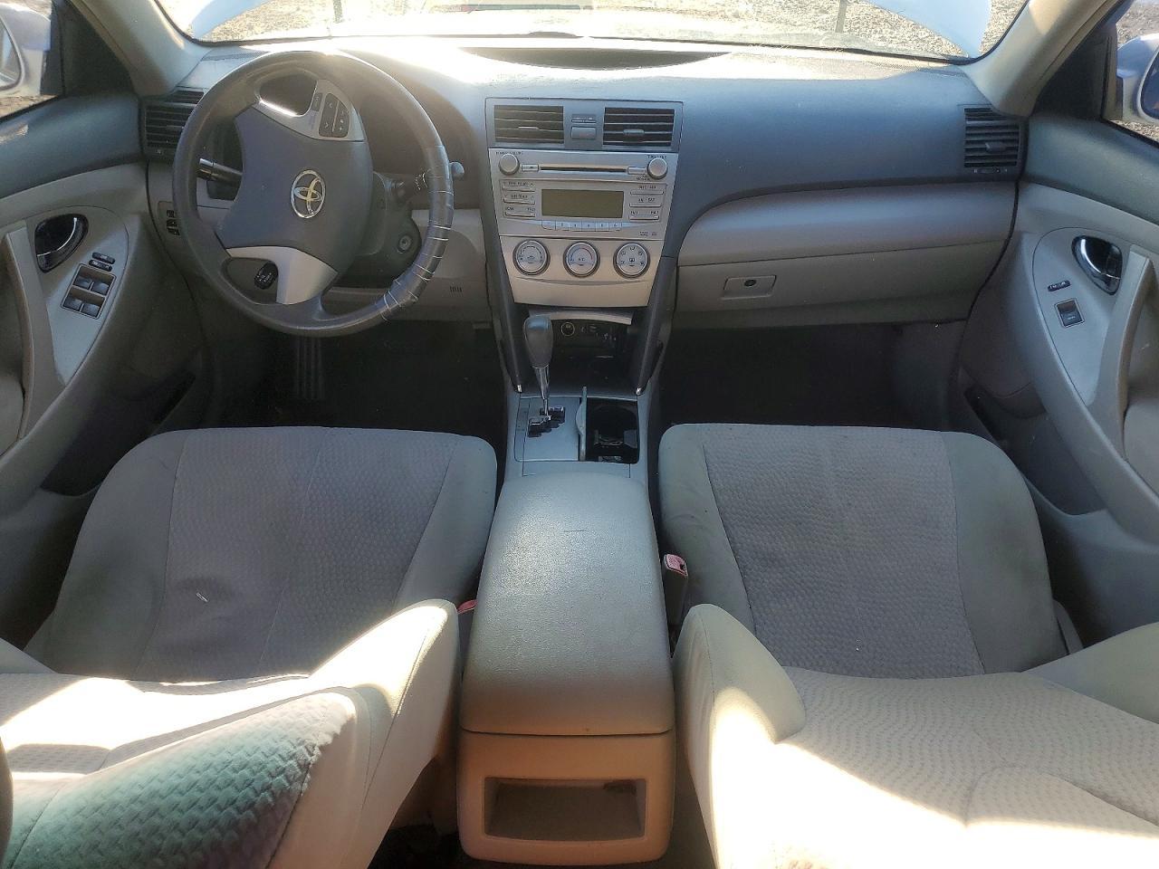 2011 TOYOTA CAMRY