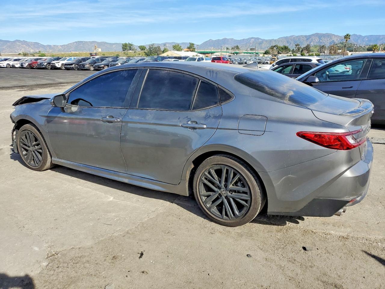 2025 TOYOTA CAMRY
