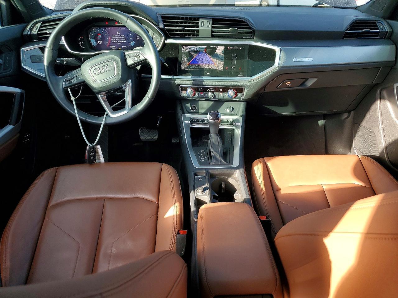 2024 AUDI Q3