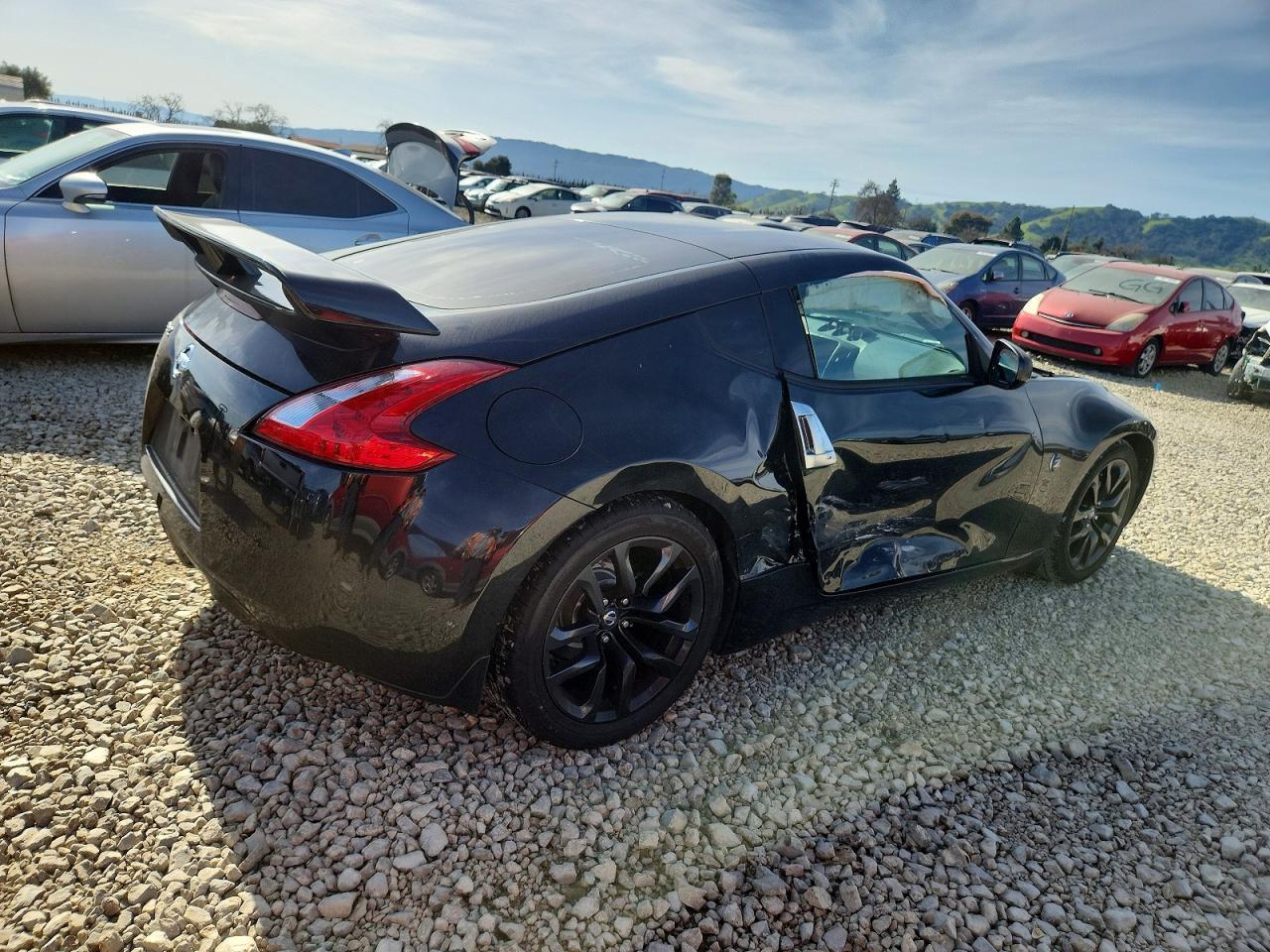 2016 NISSAN 370Z