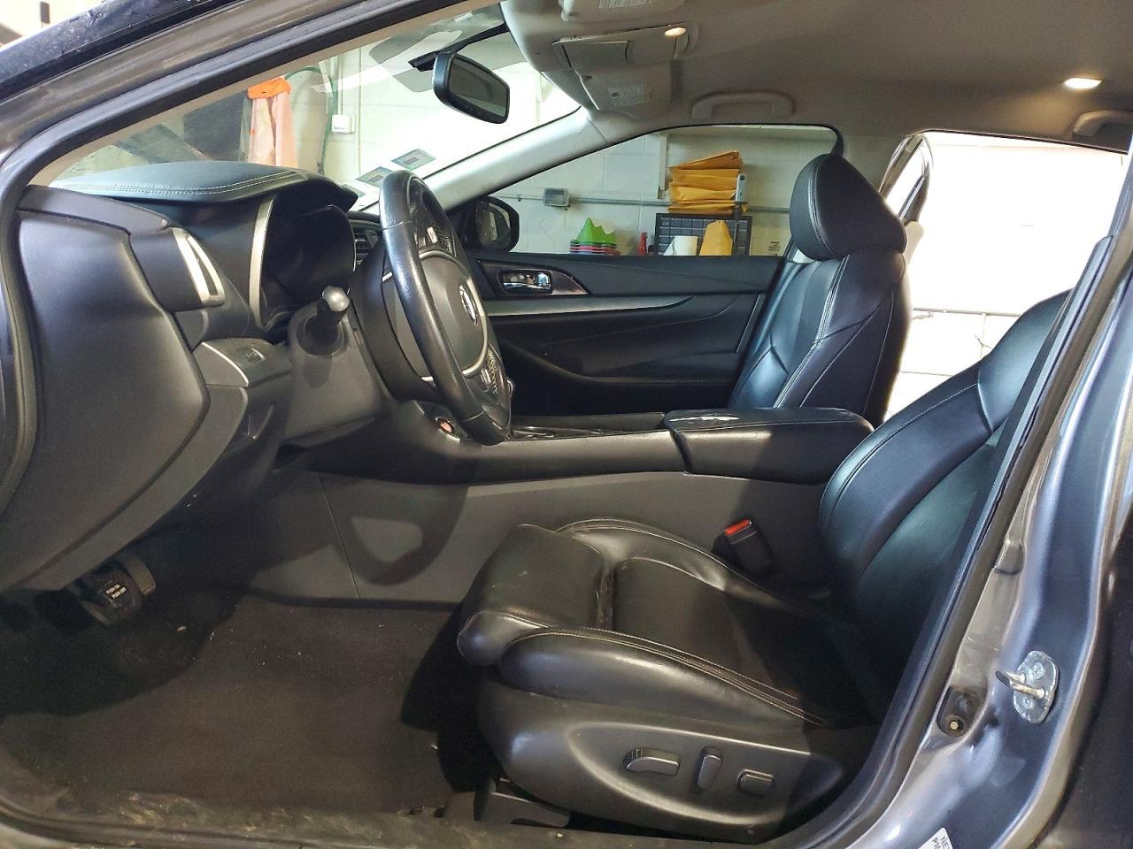 2018 NISSAN Maxima