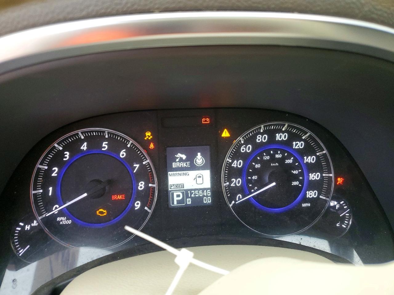 2012 INFINITI FX35