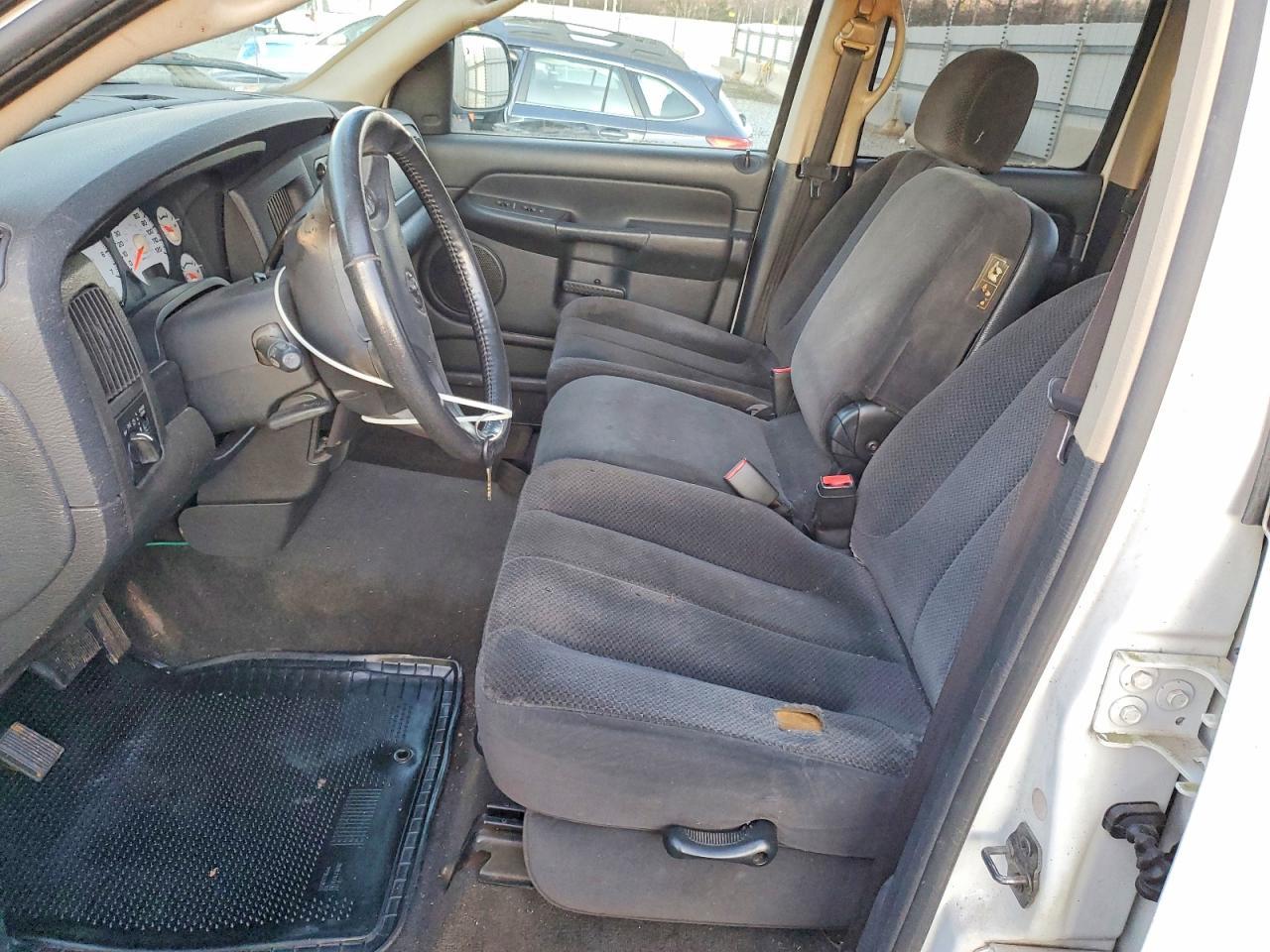 2002 DODGE RAM 1500