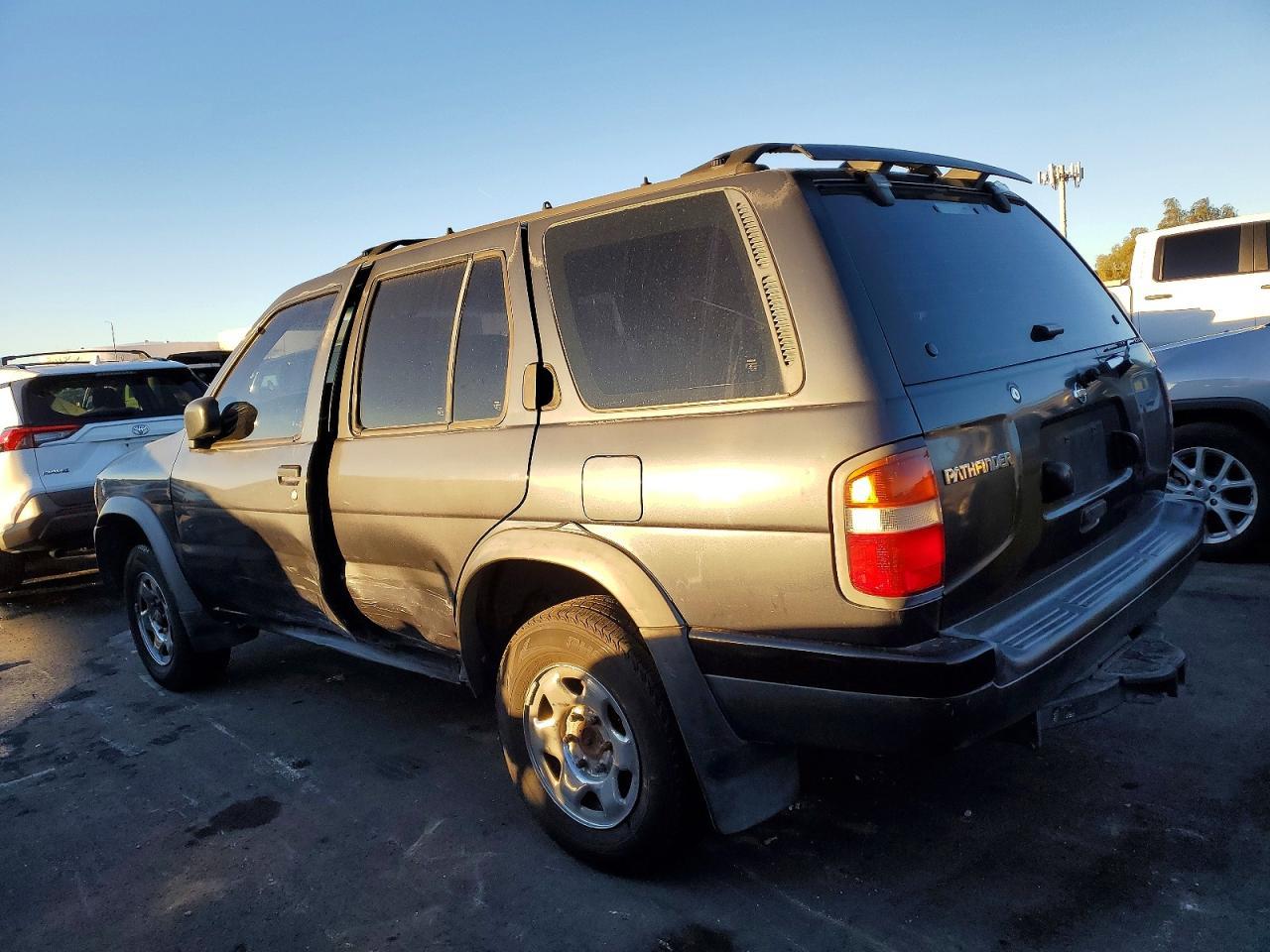 1997 NISSAN PATHFINDER