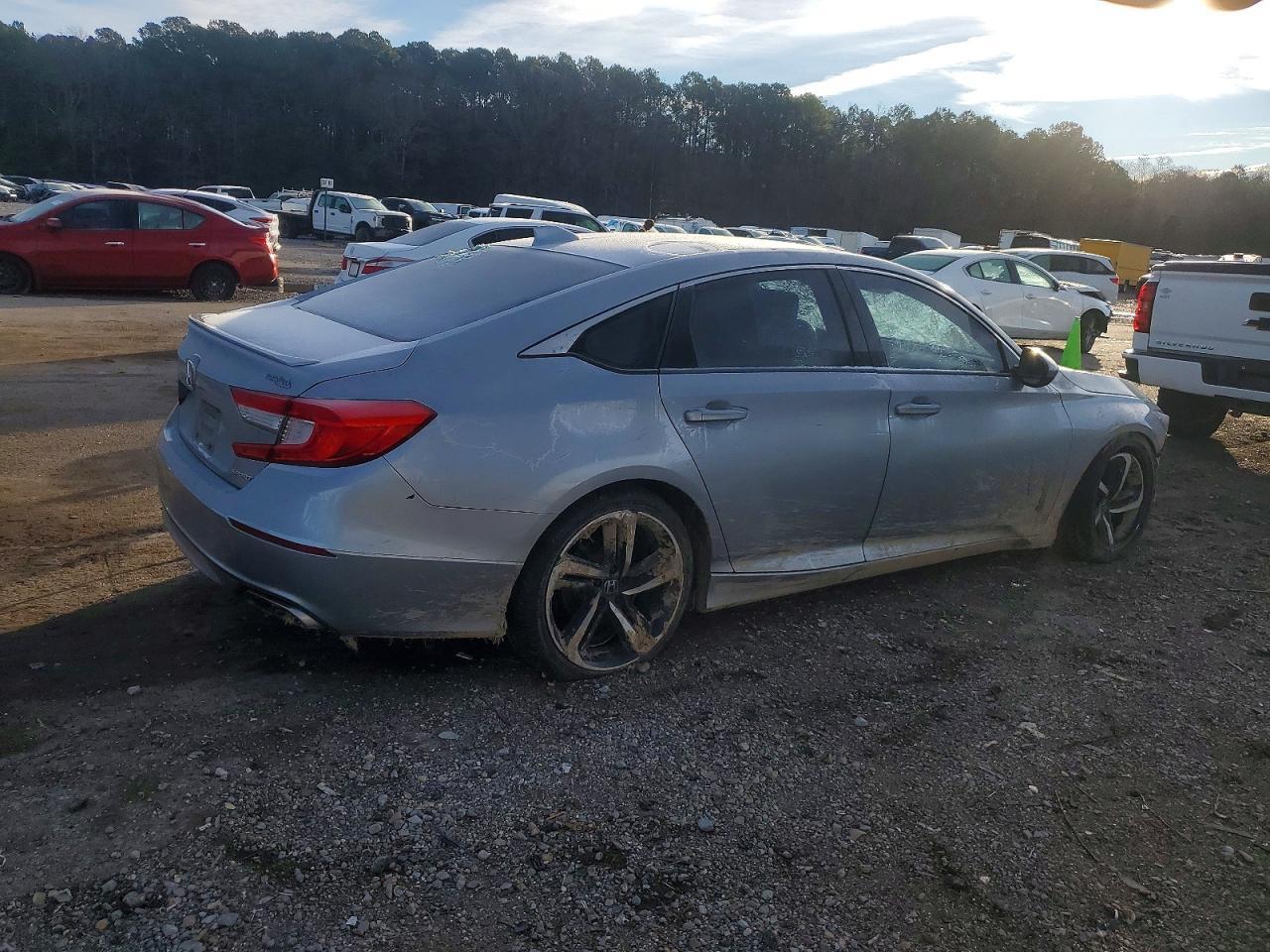 2018 HONDA ACCORD