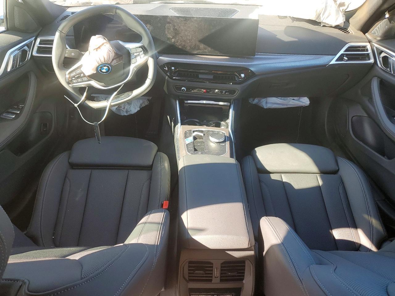 2025 BMW i4