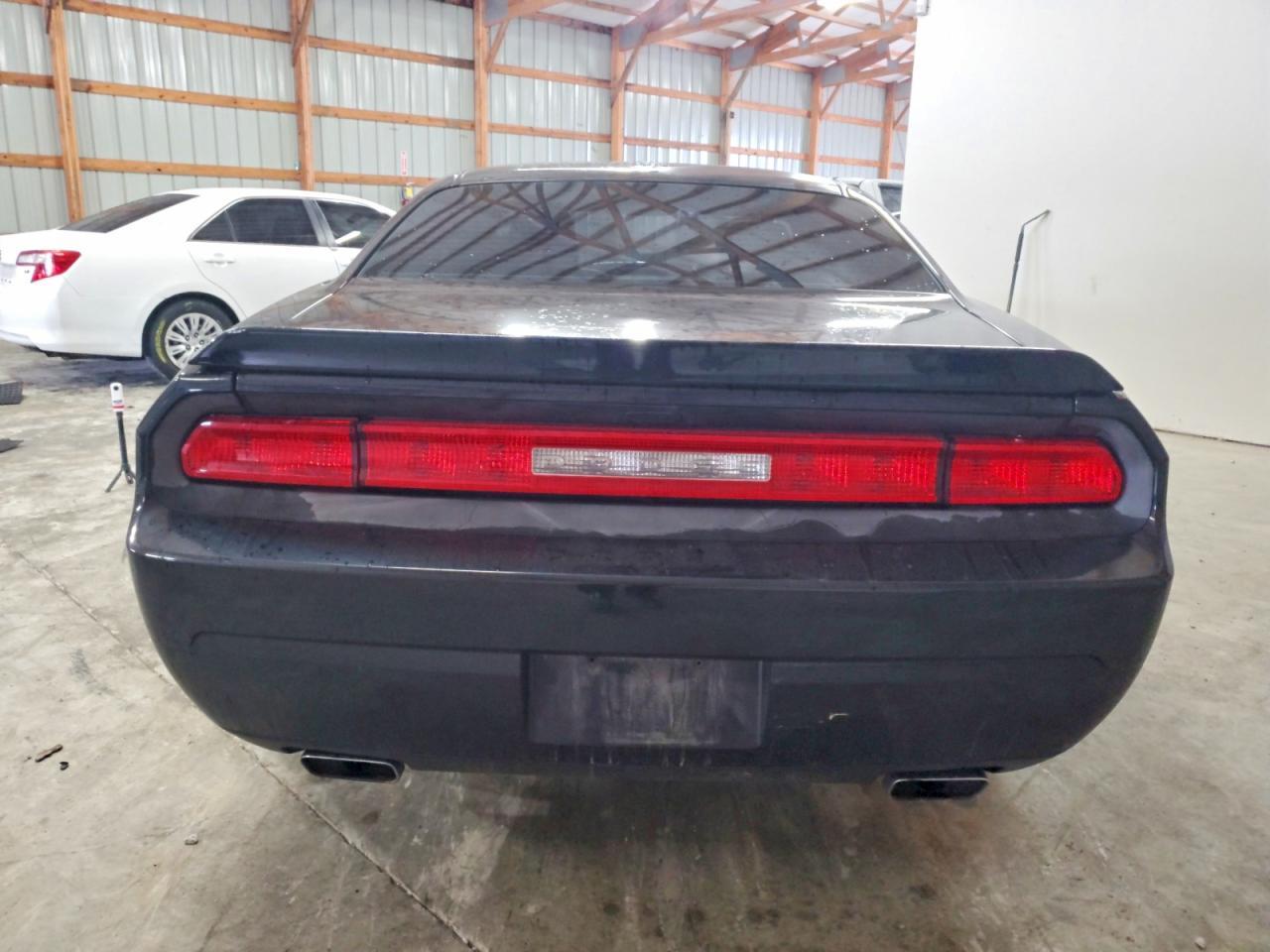 2011 DODGE Challenger
