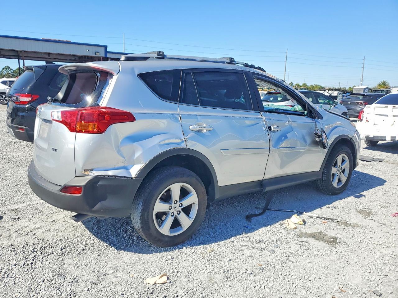 2014 TOYOTA RAV4