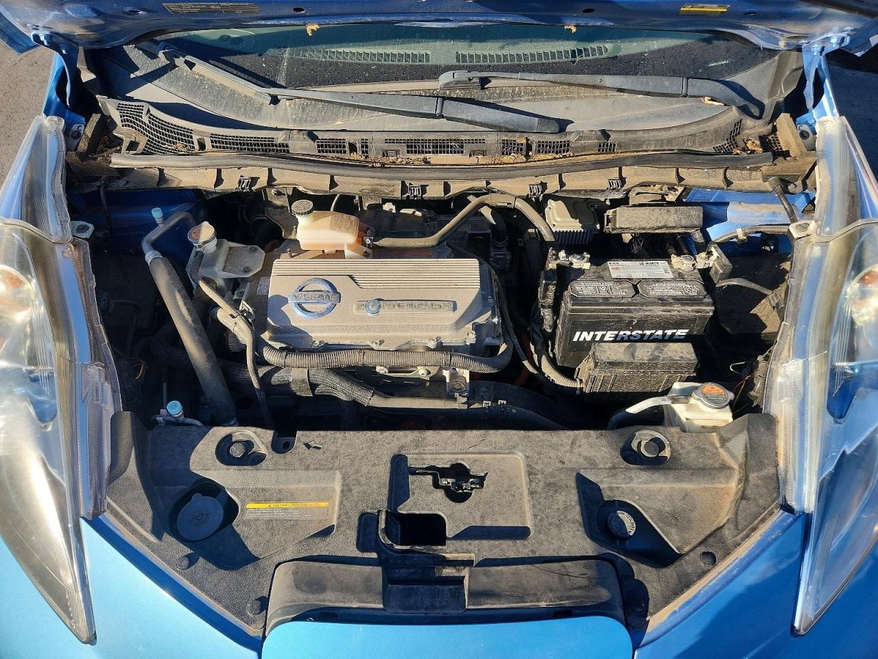 2012 NISSAN LEAF