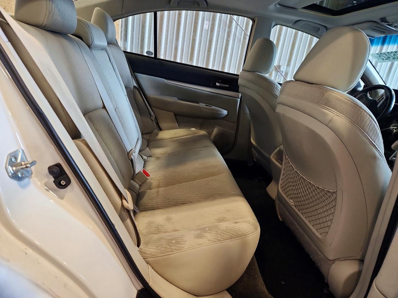 2012 SUBARU Legacy