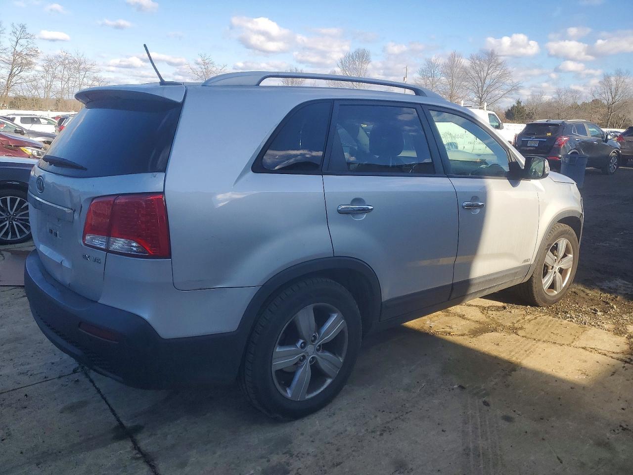 2013 KIA SORENTO