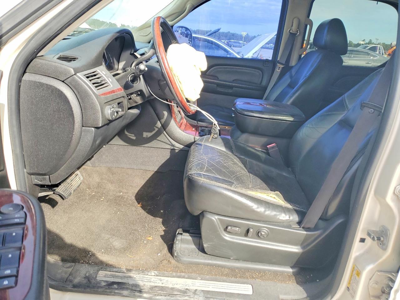 2007 CADILLAC ESCALADE