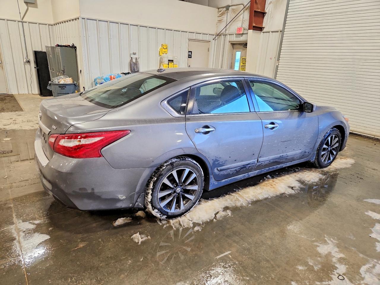 2016 NISSAN ALTIMA