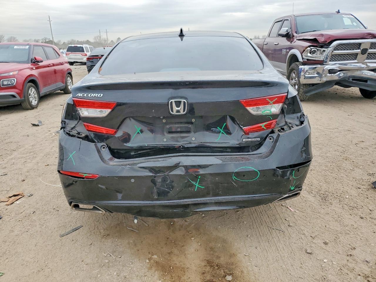 2018 HONDA ACCORD