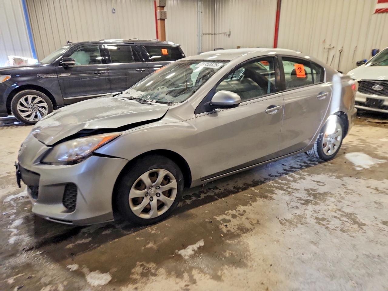 2013 MAZDA 3