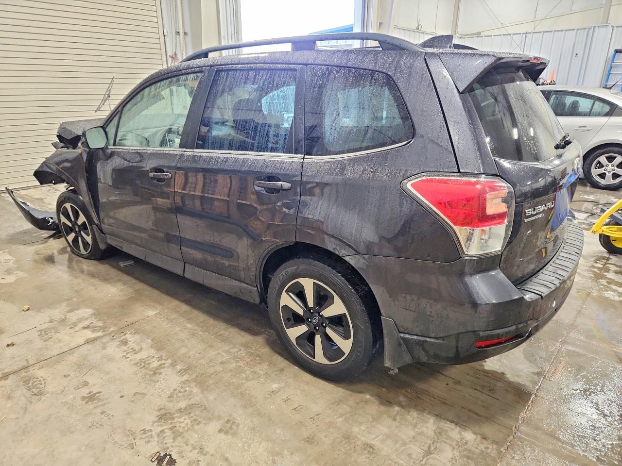 2017 SUBARU FORESTER