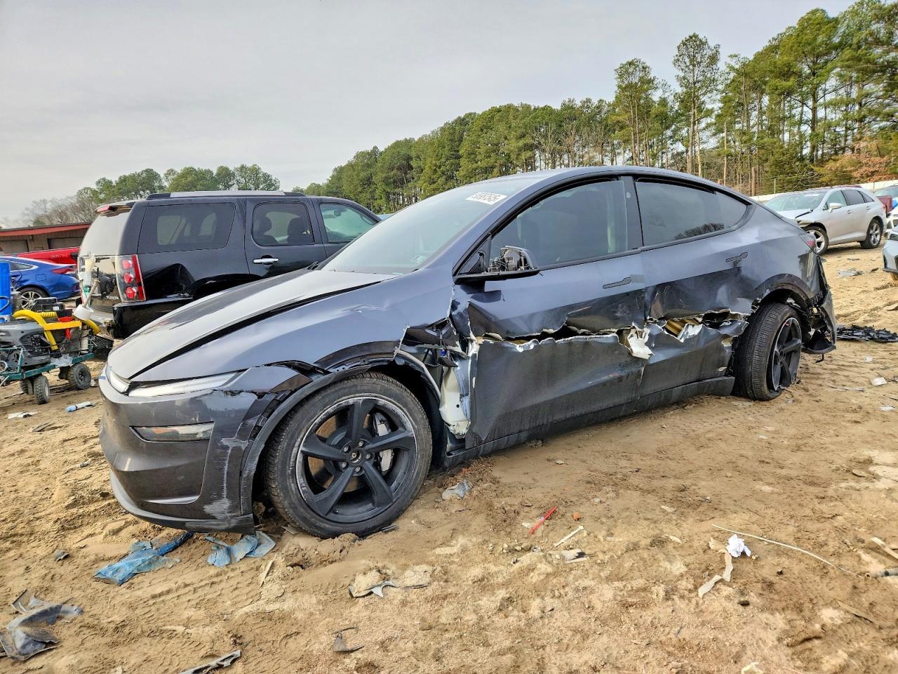 2026 TESLA MODEL Y