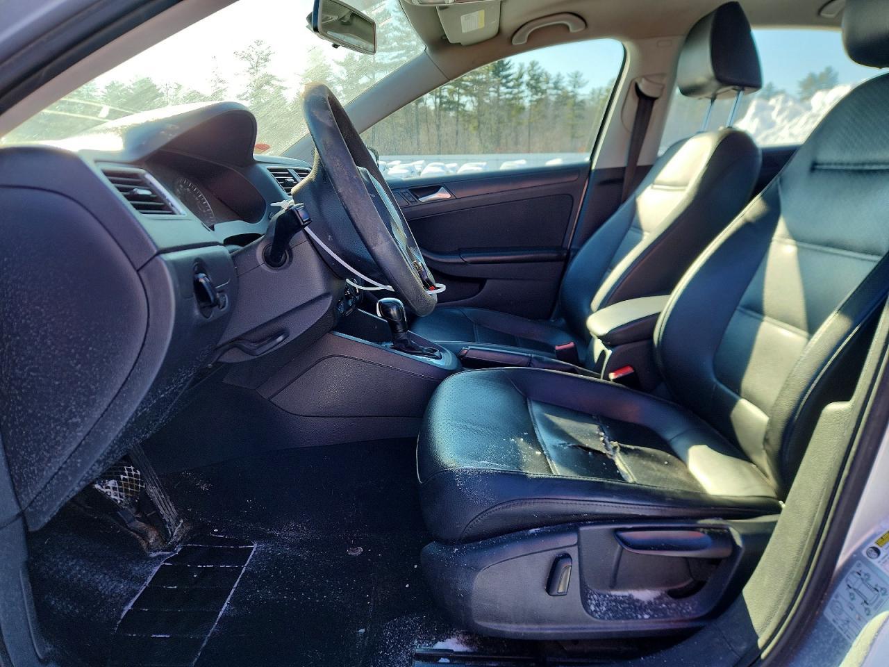 2014 VOLKSWAGEN JETTA