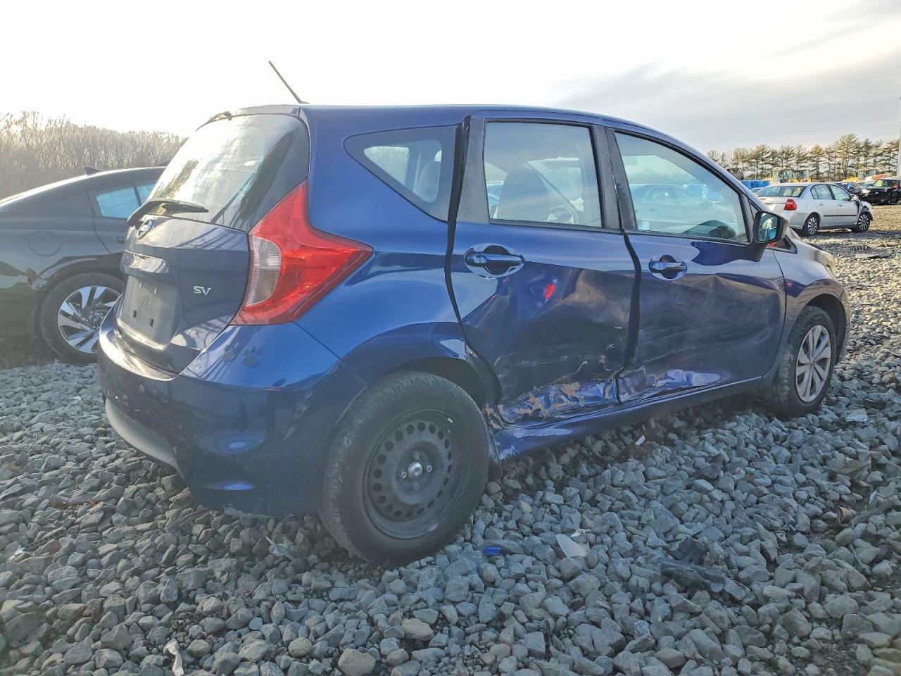 2018 NISSAN Versa Note