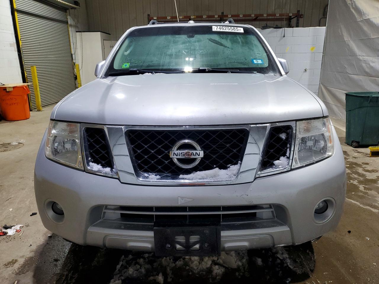 2009 NISSAN PATHFINDER