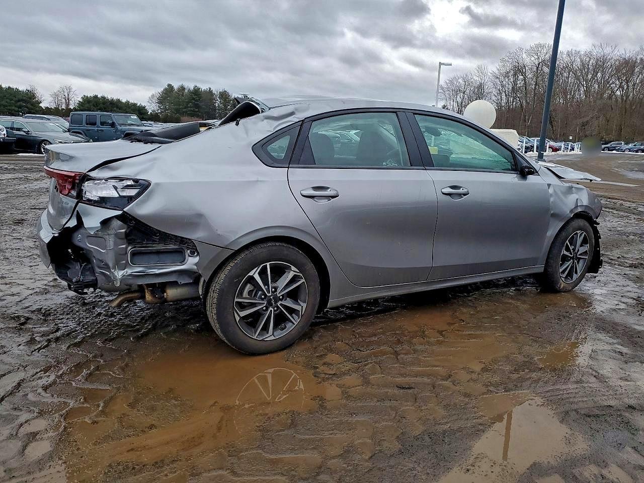 2023 KIA FORTE