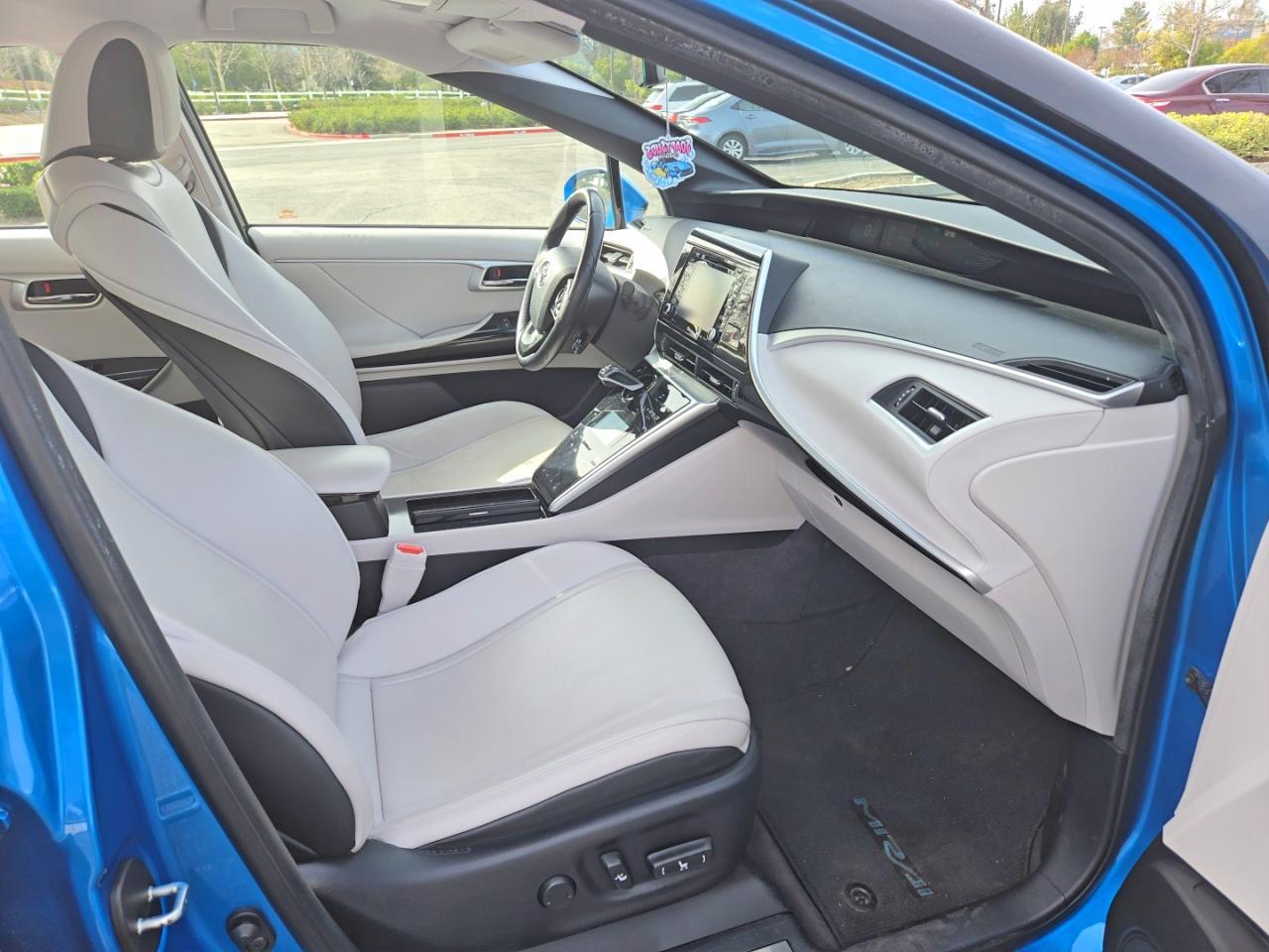 2018 TOYOTA Mirai