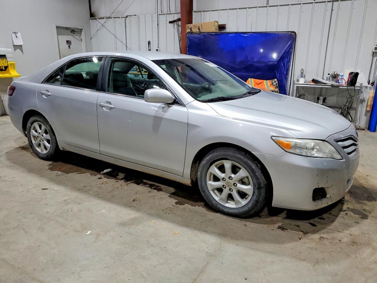 2010 TOYOTA CAMRY