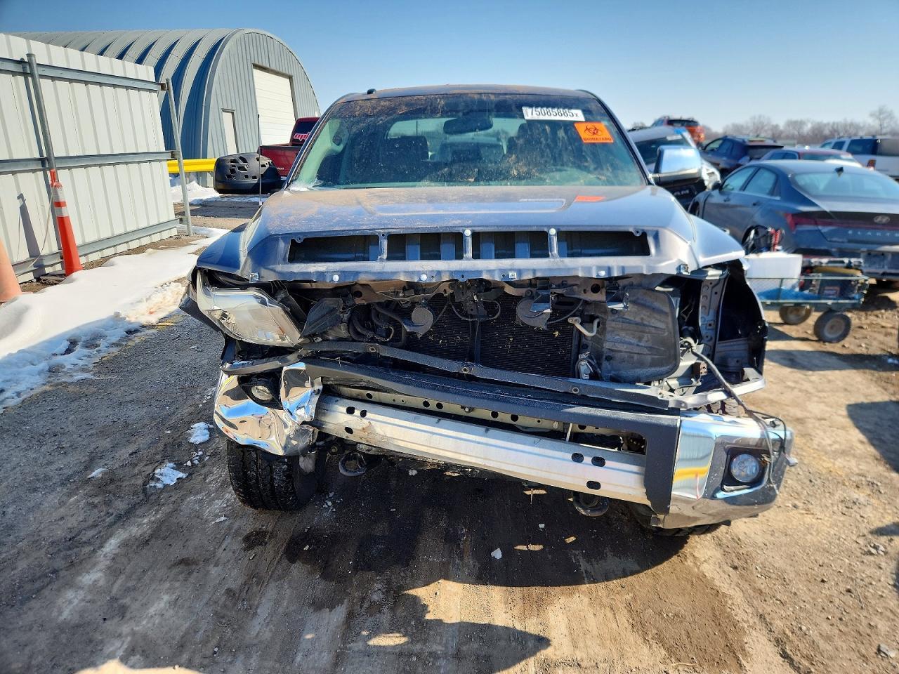 2017 TOYOTA TUNDRA