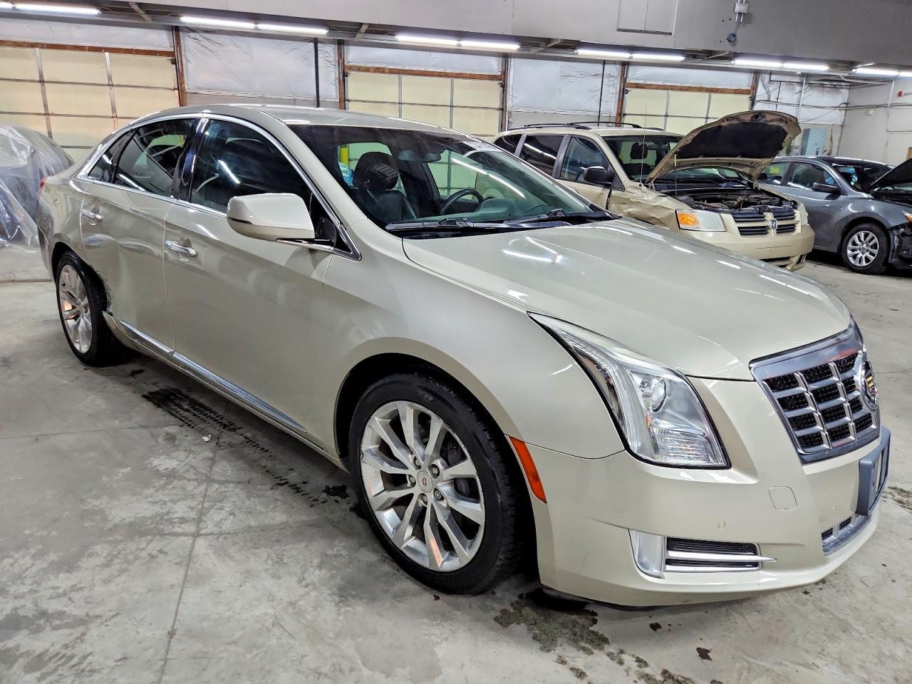 2015 CADILLAC XTS