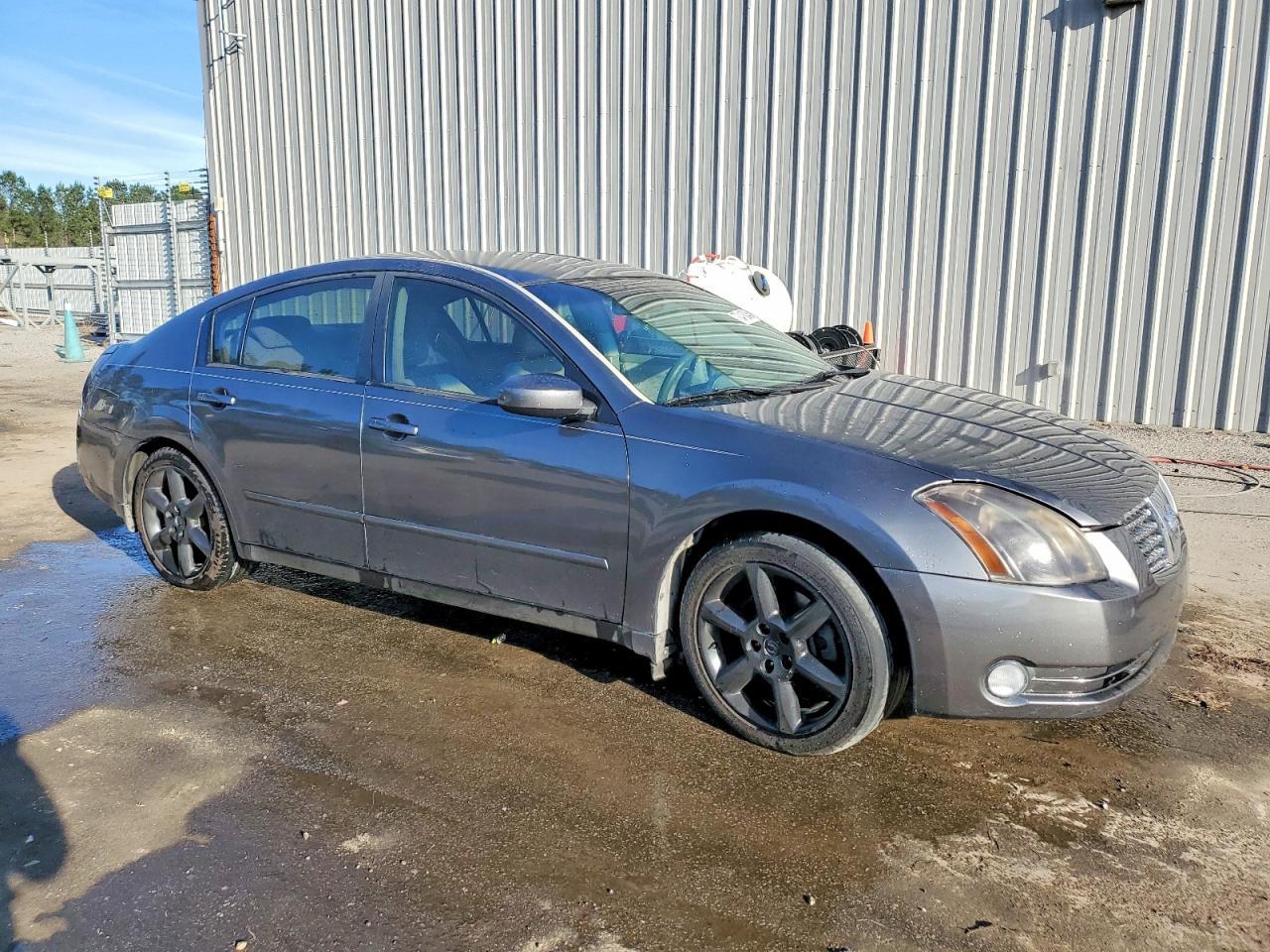 2006 NISSAN Maxima