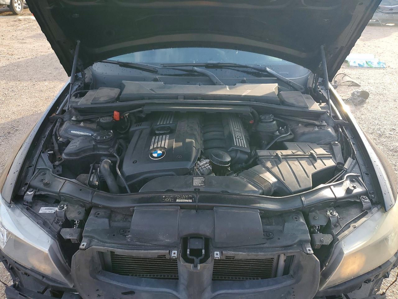 2011 BMW 3 SERIES