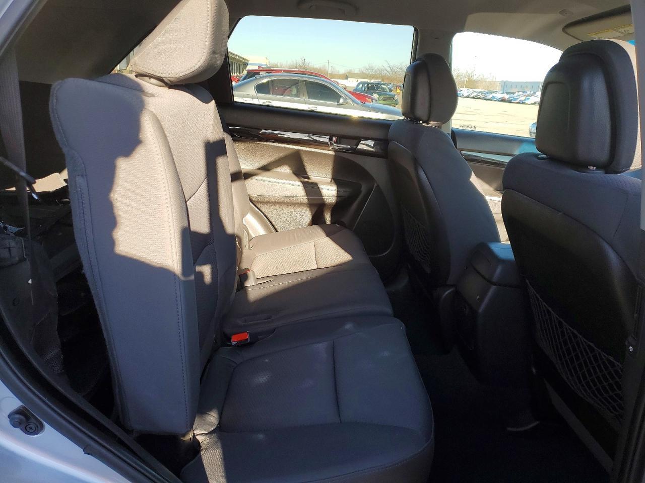 2012 KIA SORENTO