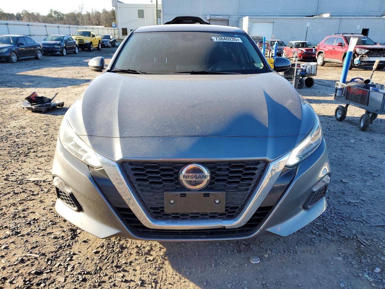 2022 NISSAN ALTIMA