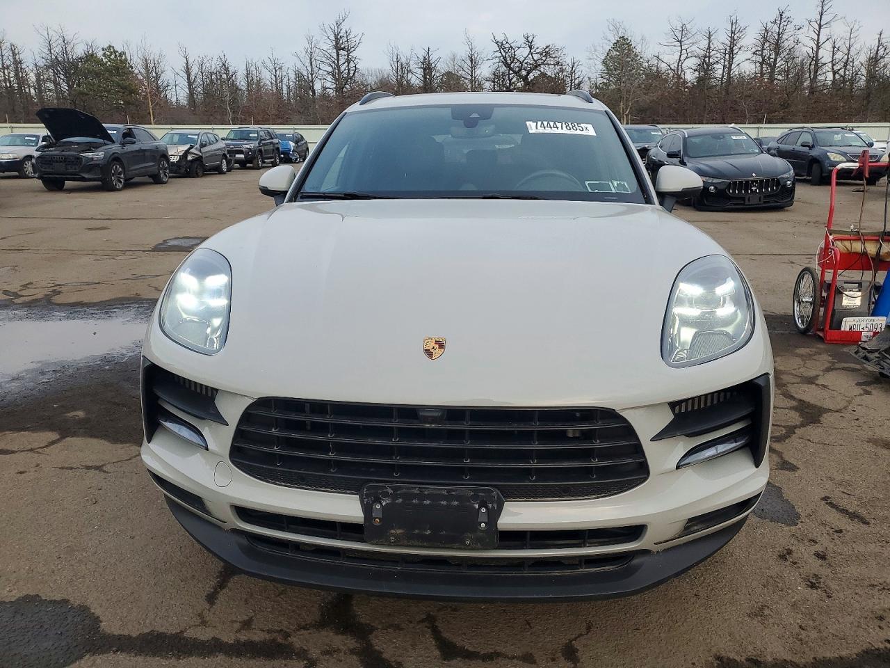 2021 PORSCHE Macan